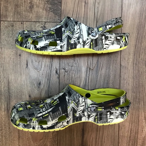 Crocs Men's Classic All-Terrain Graphic Clogs Size 13 - Picture 10 of 12